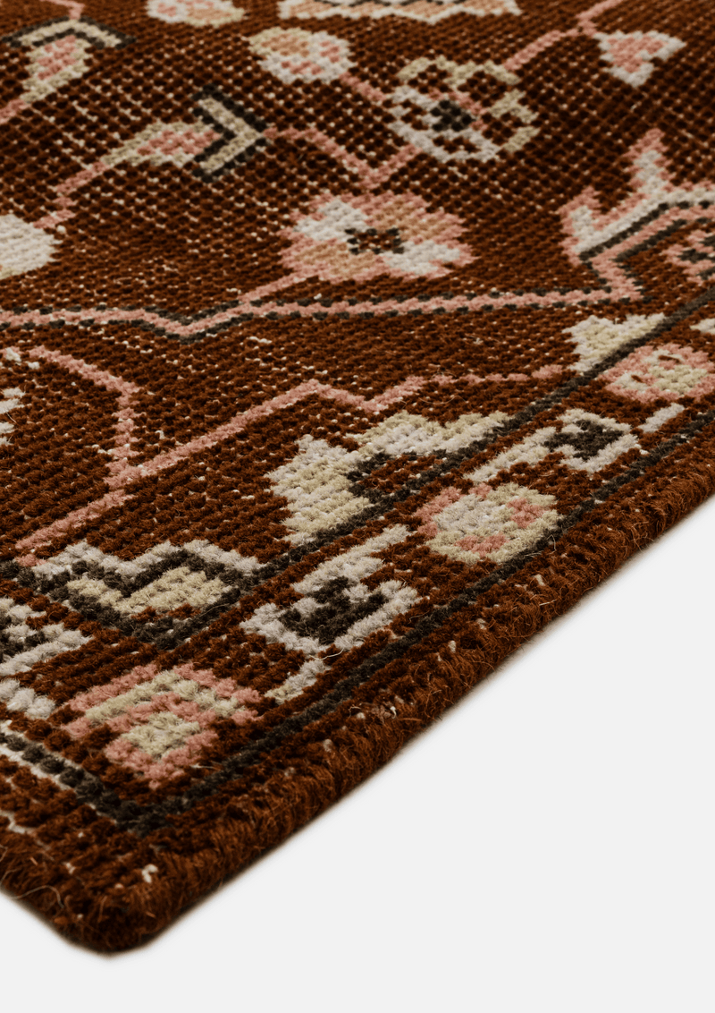 Woolen Handknotted Carpet _ Roskar