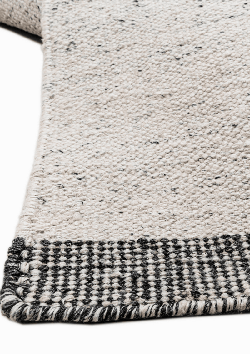 Bamboo Silk Handwoven Rug _  Calix