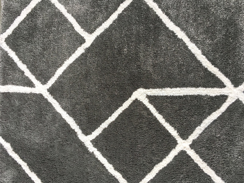 Viscose HandTufted Carpet_Diagonal - HummingHaus